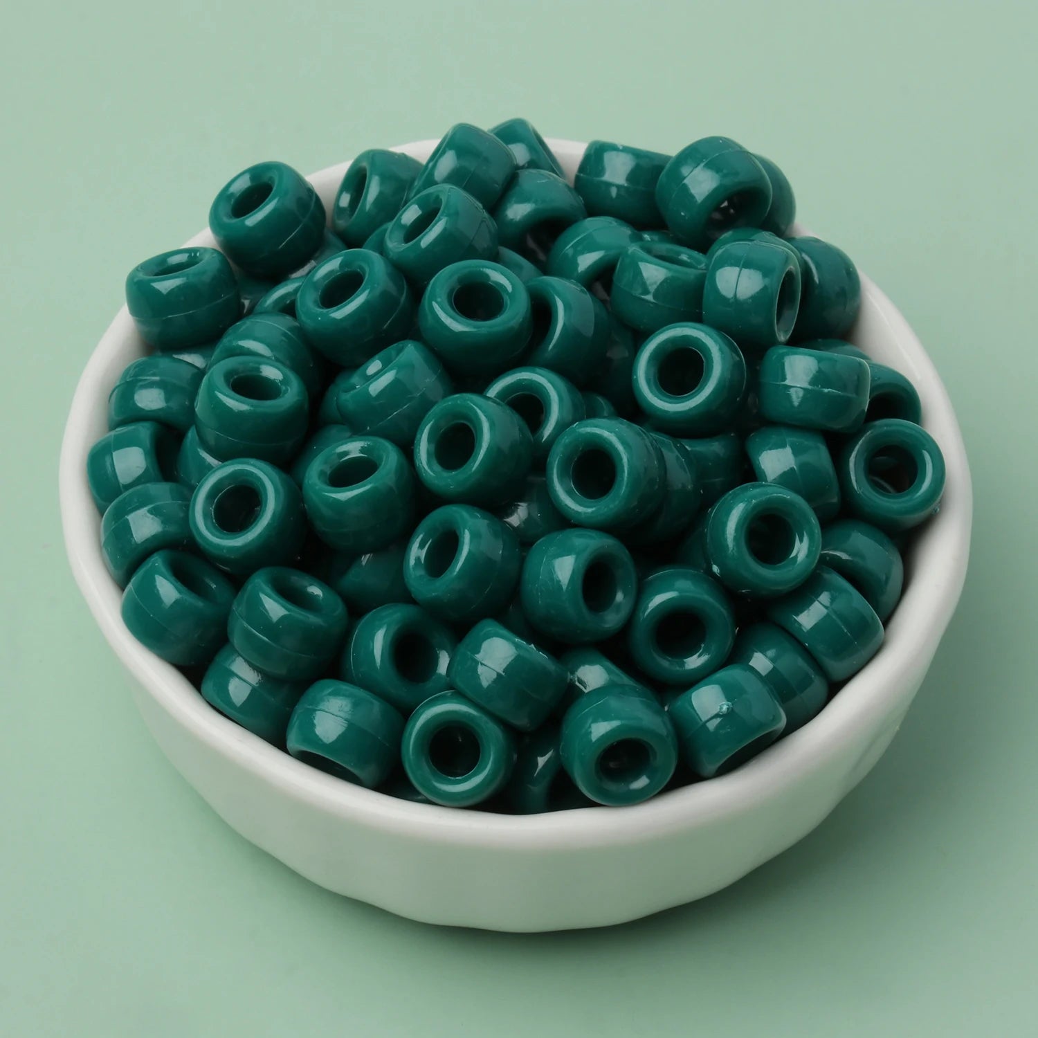100 חרוזי פוני 6x9 מ"מ – חרוזים צבעוניים עם חור גדול ל־DIY ותכשיטים