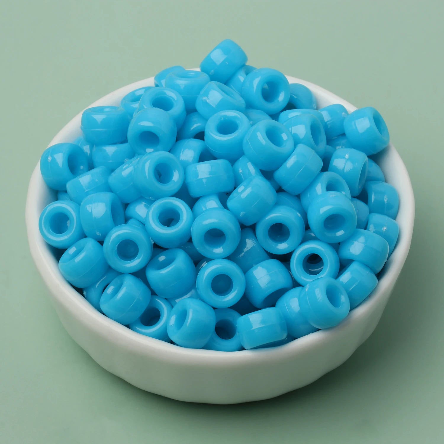 100 חרוזי פוני 6x9 מ"מ – חרוזים צבעוניים עם חור גדול ל־DIY ותכשיטים