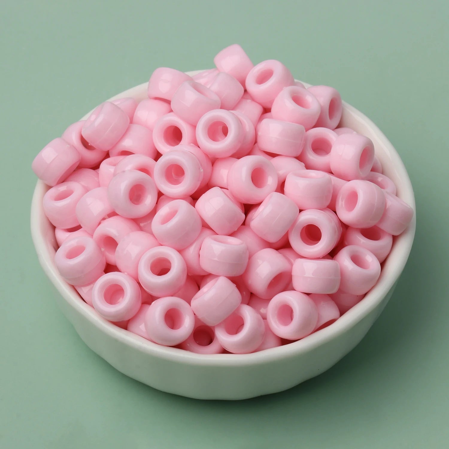 100 חרוזי פוני 6x9 מ"מ – חרוזים צבעוניים עם חור גדול ל־DIY ותכשיטים